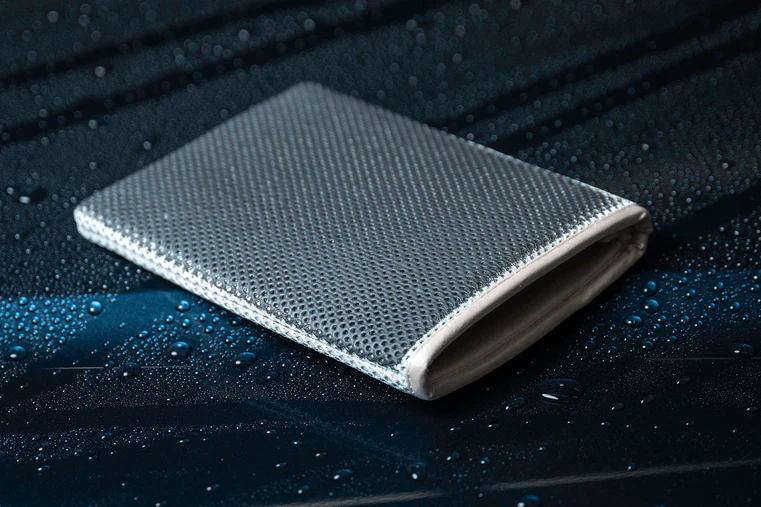 Autofiber [Holey Clay Mitt] Perforated Decon Mitt (8.5&quot;x6&quot;) 1 pack