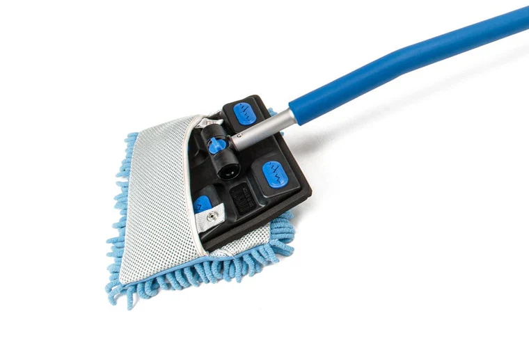 Autofiber [Mitt on a Stick PRO] Adjustable Wash Tool with 360 Locking Head - Long Pole (35&quot; to 83&quot;)
